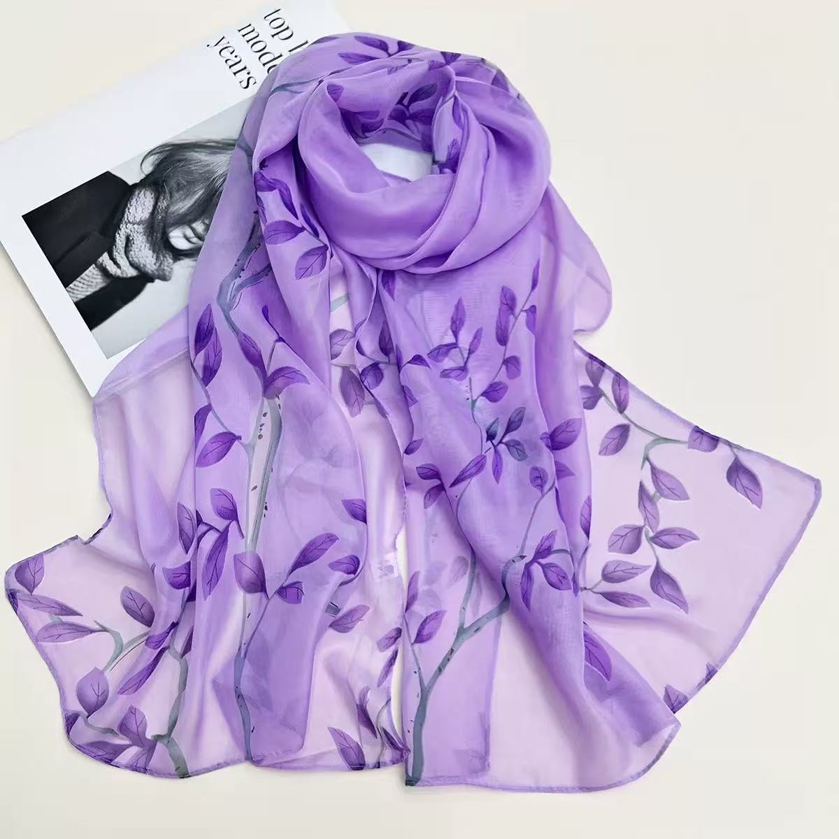 Printed Wrap Skirt - 잎무늬 실크풍 시폰 스카프 숄, 가볍고