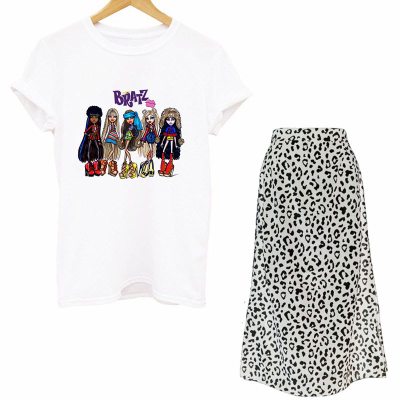 여성 두 조각 세트 스트리트 고스 Bratz 티셔츠와  - Printed Wrap Skirt 리뷰 및 가격